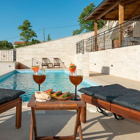 Modern Rustic Villa Kate 벤코바츠 외부 사진